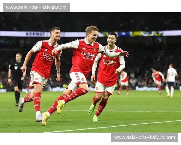 诺丁汉森林单赛季三换主帅，创英超历史纪录暴露管理问题